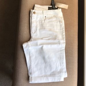 chicos white Bermuda shorts